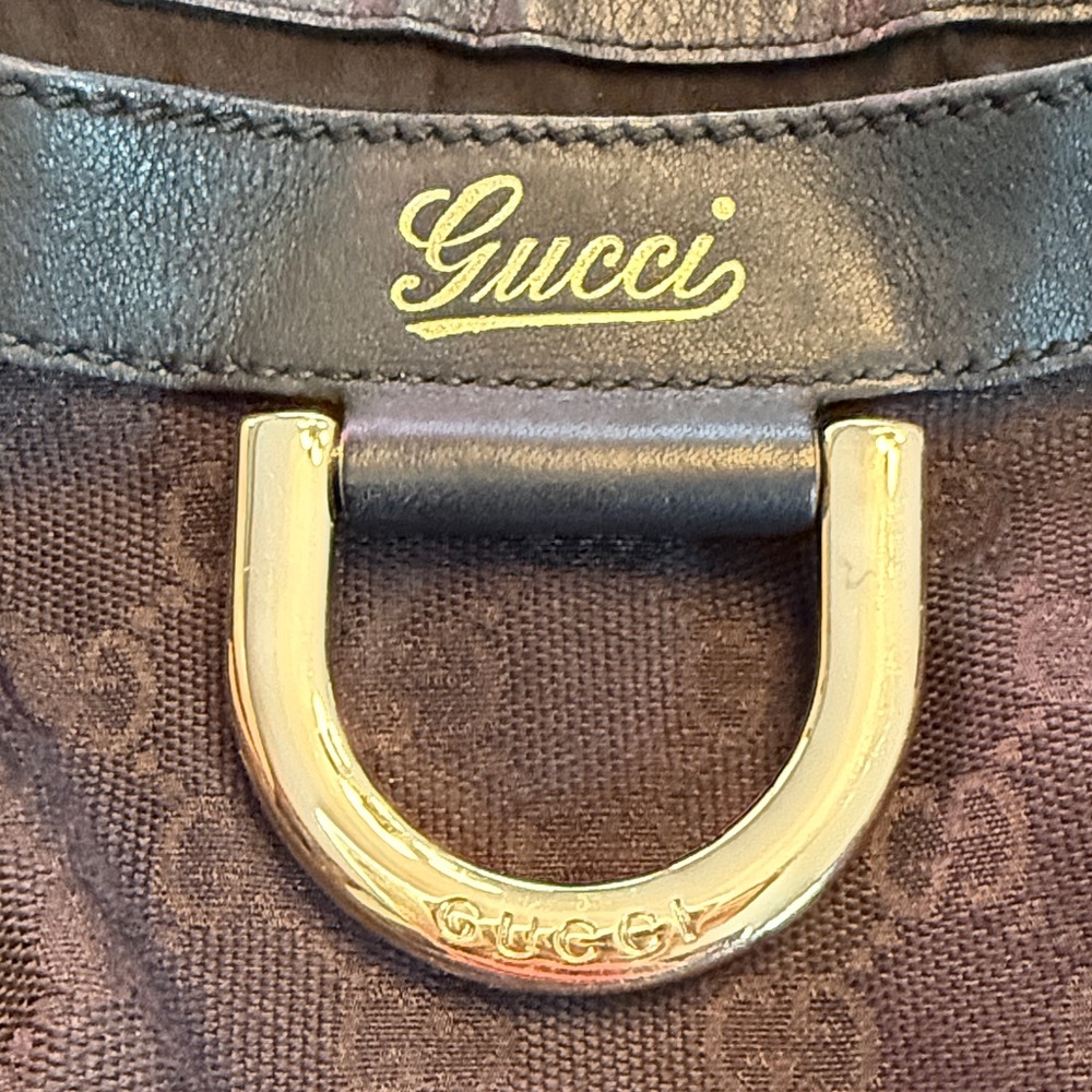 Gucci Black Monogram Shoulder Bag - Picture 9 of 12